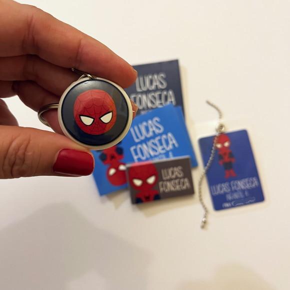 Kit Adesivos e Tag Material Escolar Homem Aranha