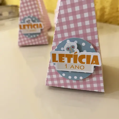 Caixinha Pirâmide Festa Dinossauro Menina