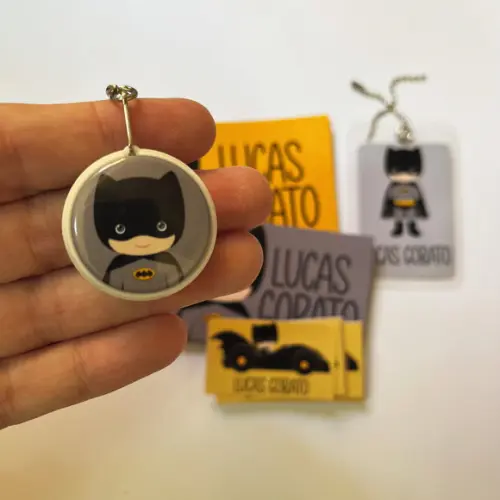 Kit Adesivos e Tag Material Escolar Batman