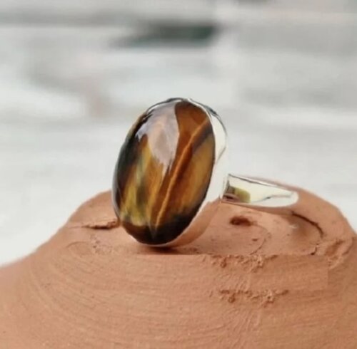 Anel Feminino de Prata 950k - Pedra Natural Olho de Tigre