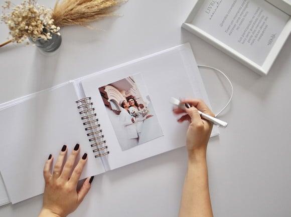 Livro de Assinaturas Casamento Branco e Dourado