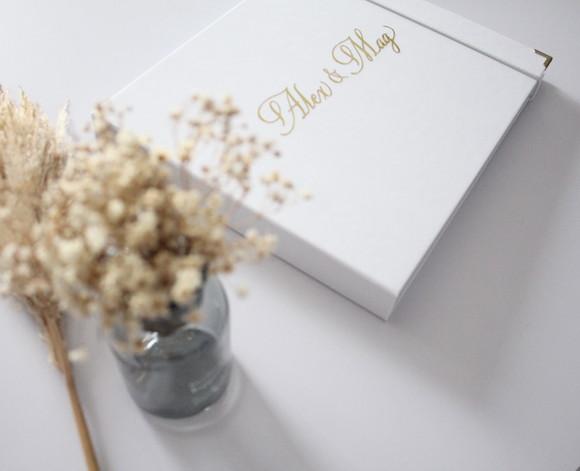 Livro de Assinaturas Casamento Branco e Dourado