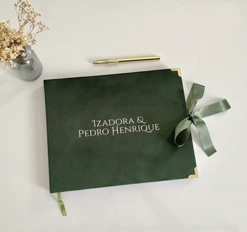 Livro de Assinaturas em Veludo com Laço Verde Escuro