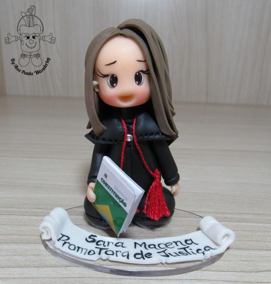 Boneca Promotora de Justiça Personalizada | Presente para Format
