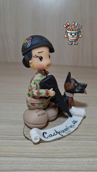Boneco Policial Militar com Cão  PMDF Multicam | Miniatura Profi