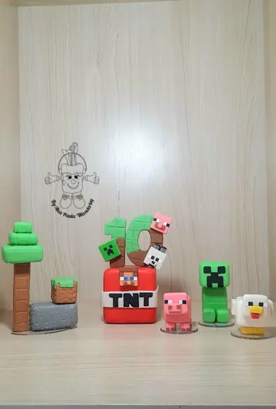 Topo de Bolo Minecraft em Biscuit Personalizado | Vela e Decoraç