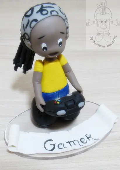 Boneco Profissão Gamer em Biscuit Personalizado | Miniatura Decorativa Geek Sob Encomenda
