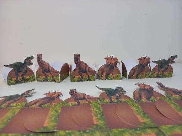 Forminhas para Doces Dinossauros 50 Unidades