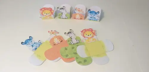 Forminhas para doces 4 pétalas Safari. Medidas aproximadas
