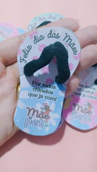 Chinelinho com Xuxinha Mãe de Pet