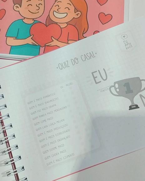 Livro de Colorir Love Goods