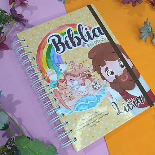 Livro de História da Bíblia Ilustrada Personalizada