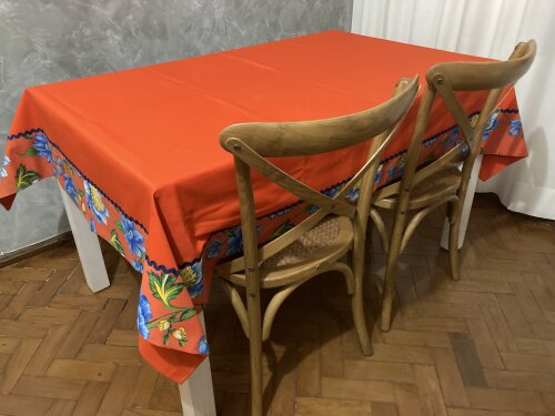 Toalha de Mesa em Brim com Barrado de Chita