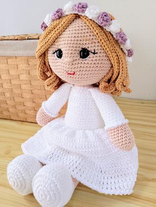 Boneca de crochê Amigurumi