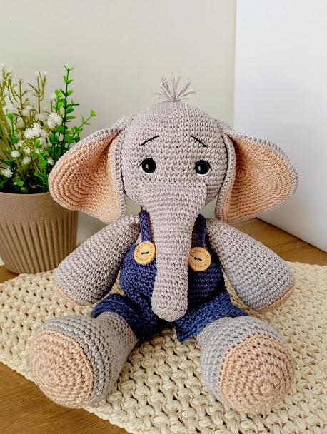 Elefante de Crochê Amigurumi