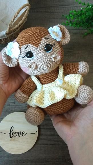 Macaca Mia Amigurumi