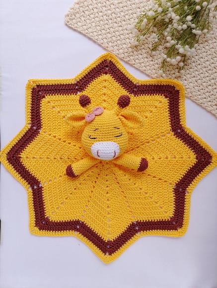 Naninha Girafa de Crochê Amigurumi