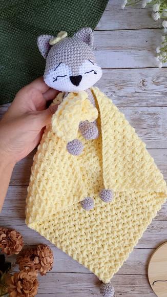Naninha Raposa Cinza Amigurumi Crochê