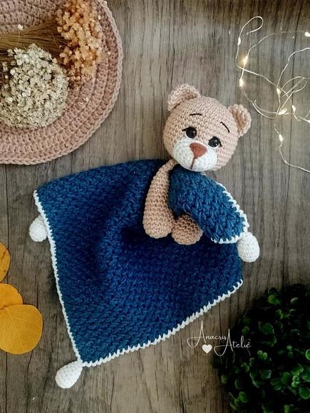 Naninha Urso de Crochê Amigurumi