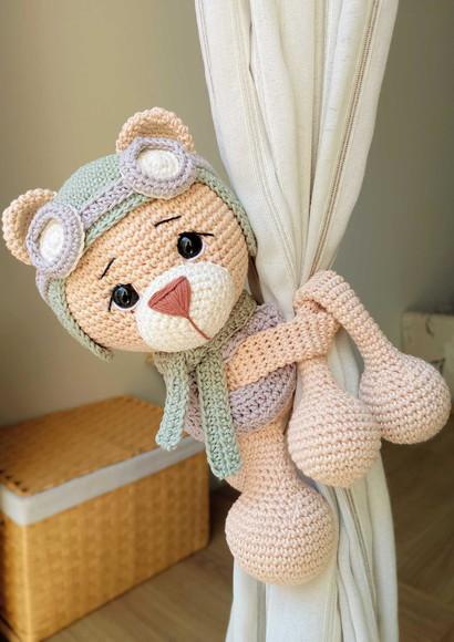 Prendedor de Cortina Urso Aviador Amigurumi