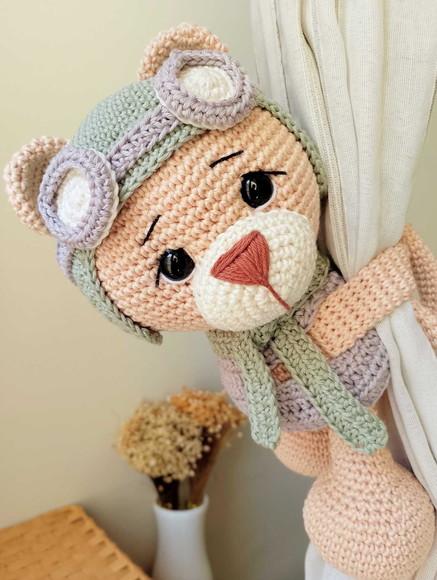 Prendedor de Cortina Urso Aviador Amigurumi
