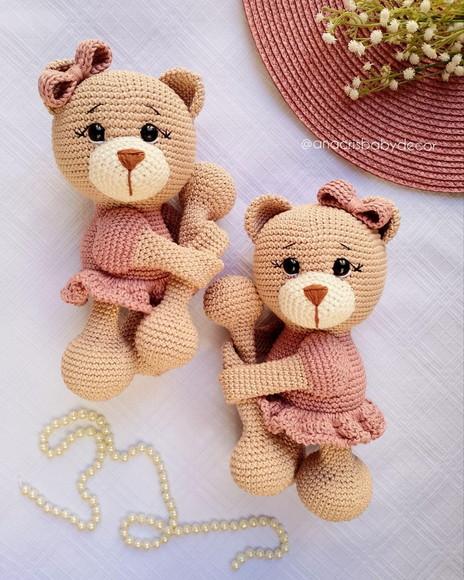 Prendedor de Cortina Ursinha Amigurumi