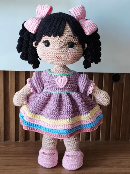 Boneca de crochê Amigurumi