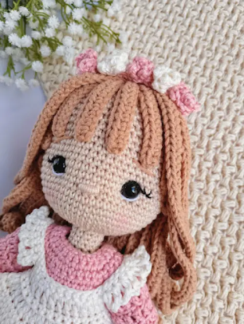 Boneca de Crochê Amigurumi