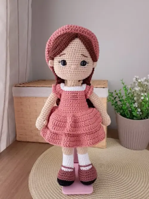 Boneca de Crochê Amigurumi