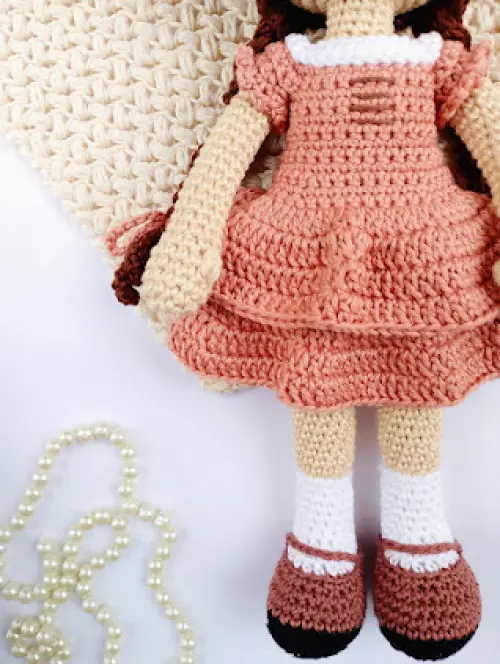 Boneca de Crochê Amigurumi