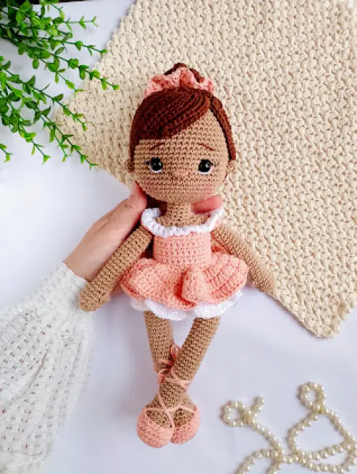 Boneca de Crochê Amigurumi Bailarina