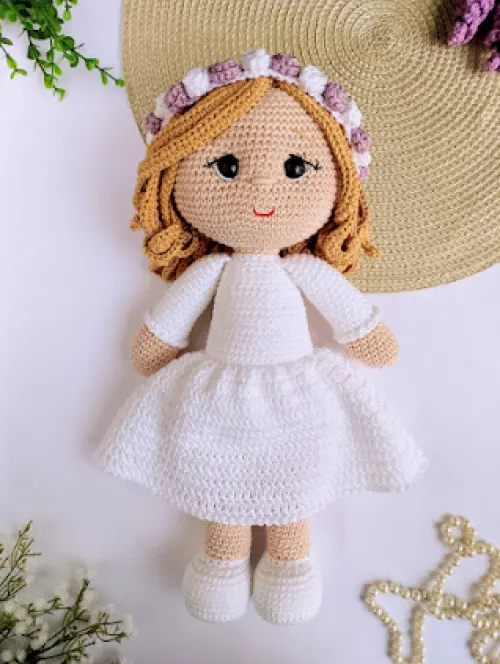 Boneca de crochê Amigurumi