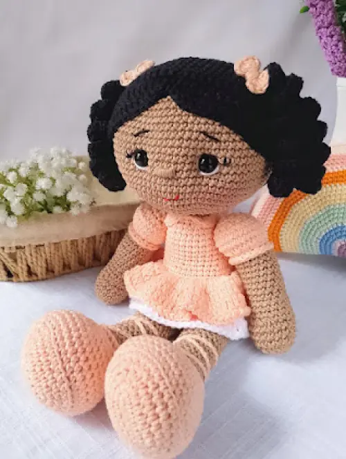 Boneca de crochê Amigurumi