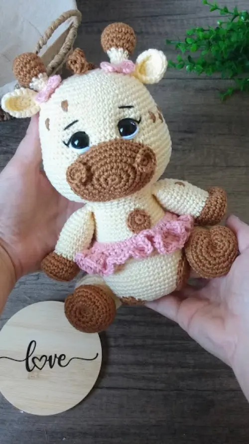 Girafa de Crochê Amigurumi