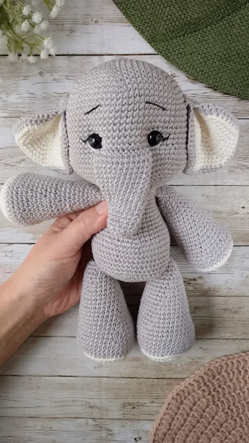 Elefante de Crochê Amigurumi