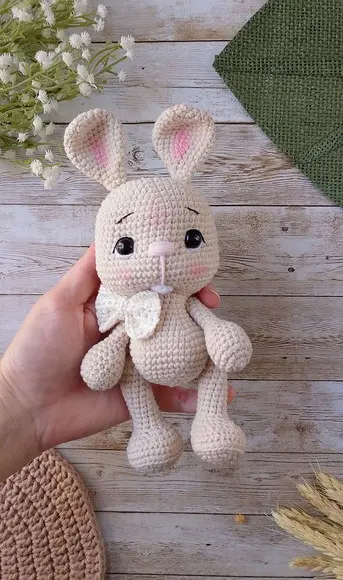 Coelho de Crochê Amigurumi
