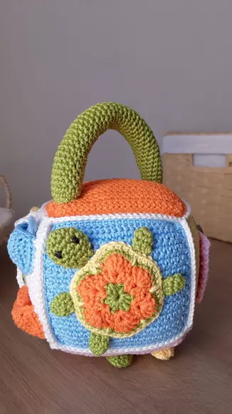 Cubo Interativo Crochê Amigurumi