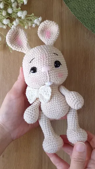 Coelho de Crochê Amigurumi