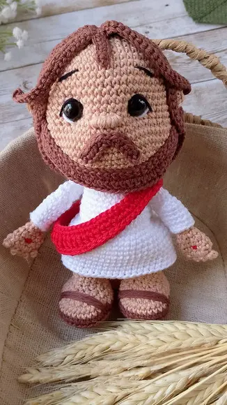Boneco Jesus de Crochê Amigurumi