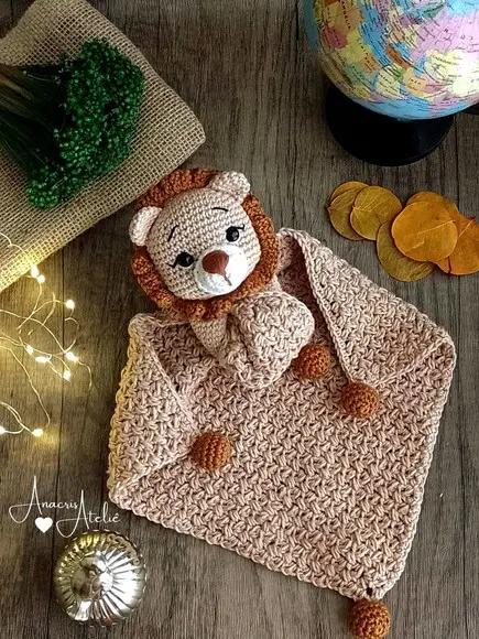 Naninha Leão Amigurumi Crochê