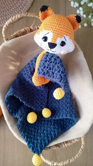 Naninha Raposa Amigurumi Crochê