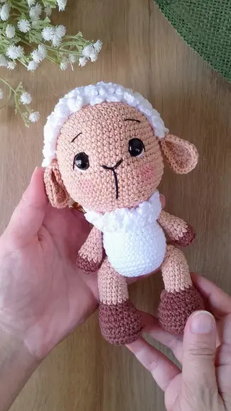 Ovelha Amigurumi Crochê