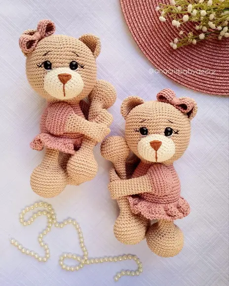 Prendedor de Cortina Ursinha Amigurumi