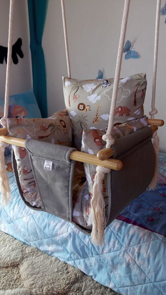 Balanço Bebe Infantil em Tecido/madeiracom Almofadas Extras