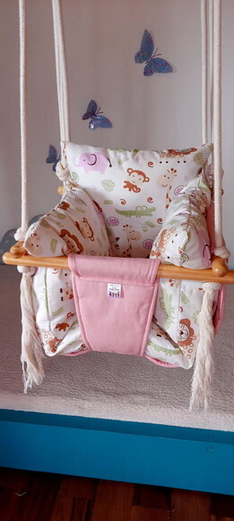 Balanço Bebe Infantil em Tecido/madeiracom Almofadas Extras