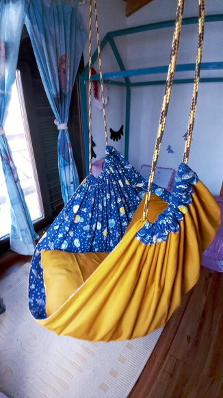Balanço Cadeira/ Poltrona em Tecido com Almofadas