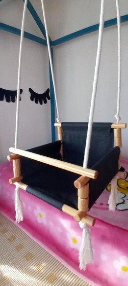 Balanço em Tecido/madeira + 2 Almofadas