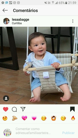 BALANÇO INFANTIL EM TECIDO E MADEIRA 2 almofadas