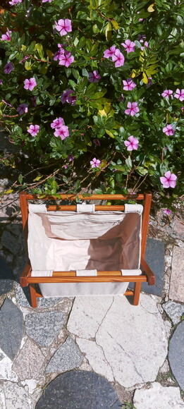 Bolsa Tricô e Crochê ou Revisteiro em Madeira e Tecido