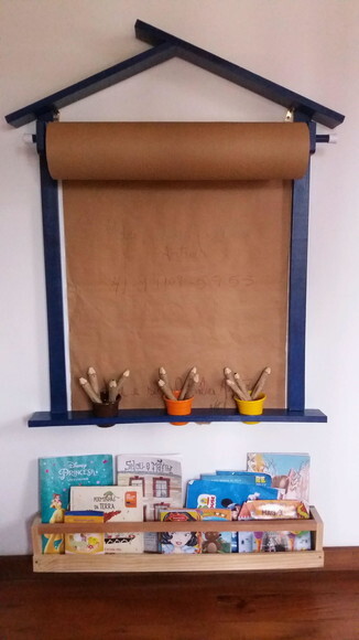 KIT CASINHA C/ LOUSA PVC C/ SUPORTE DE PAPEL PARA DESENHAR